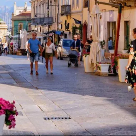 Dimoras 3br Center Terrace & Parking Apartment Olbia