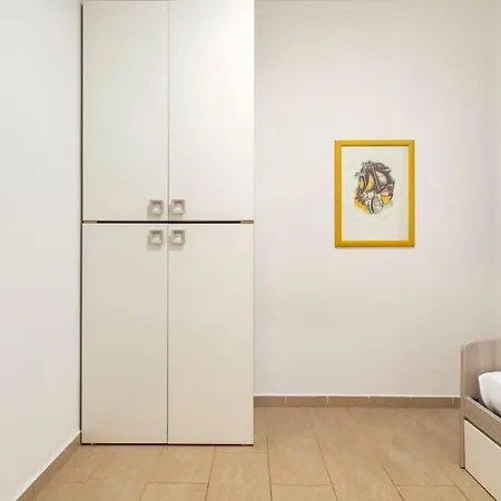 Dimoras 3br Center Terrace & Parking Apartment Olbia