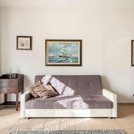 Dimoras 3br Center Terrace & Parking דירה *