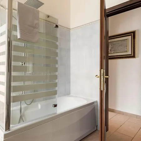 דירה Dimoras 3br Center Terrace & Parking *