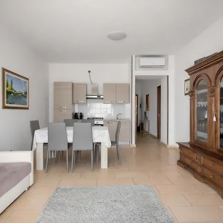 Dimoras 3br Center Terrace & Parking Olbia