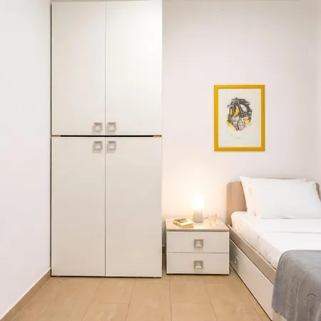 Appartamento Dimoras 3br Center Terrace & Parking